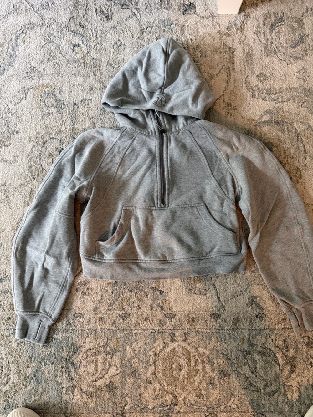 lululemon athletica Cropped Half‑Zip Hoodie in Light Gray